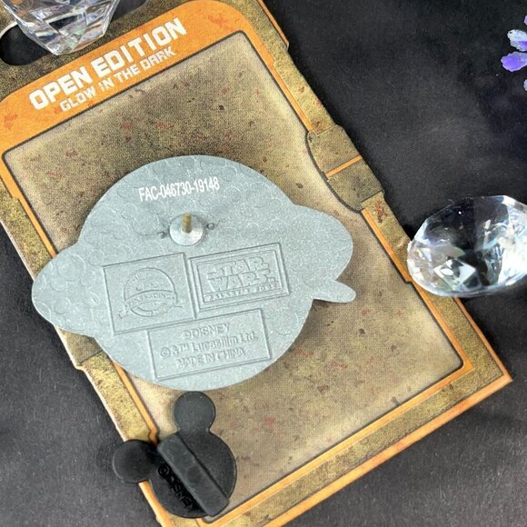 Disney Resistance Fighter Trading Pin Star Wars Black Spire Outpost Brooch Badge - Picture 4 of 6